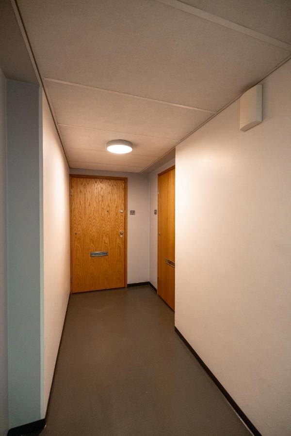 2Ndhomes Stylish 1Br Home With Balcony And Sauna In Kamppi Center ヘルシンキ エクステリア 写真